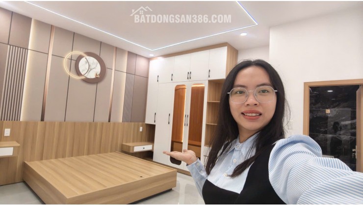 Xách vali vào ở ngay Hương Lộ 2 Bình Tân, nhà 70m2 hẻm xe hơi chỉ 6Đ lớn